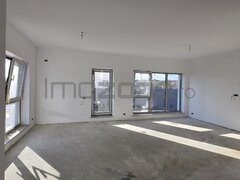 Otopeni - zona Ferme vila 4 camere 2 parcari finisata la alb comision 0%